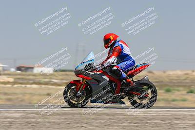 media/Aug-03-2025-TrackDaz (Sun) [[bf4a71acf9]]/A Group/12pm (Wheelie Bump)/